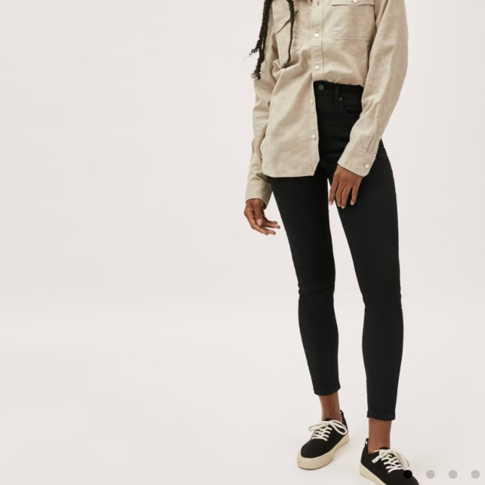 Everlane Black Authentic Stretch High-Rise Skinny Jean (28)